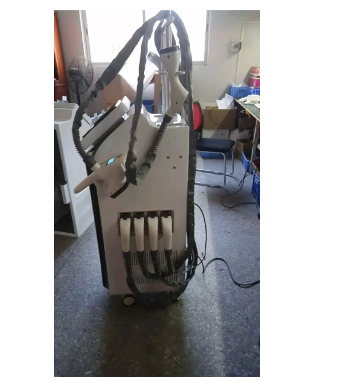 Macchina per Massaggio con Rulli a Vuoto, Radiofrequenza, Drenaggio Linfatico, Riduzione della Cellulite e Snellimento del Corpo. - CareMart