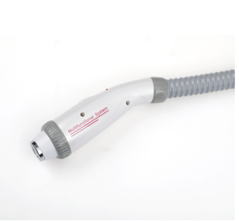 Macchina 3 in 1: Laser , RF e IPL per il Ringiovanimento della Pelle.