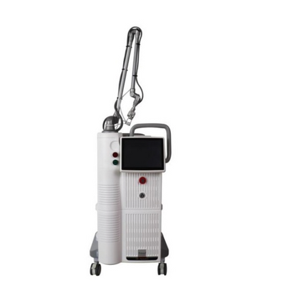 Macchina con Laser Frazionato CO2 da 10600nm
