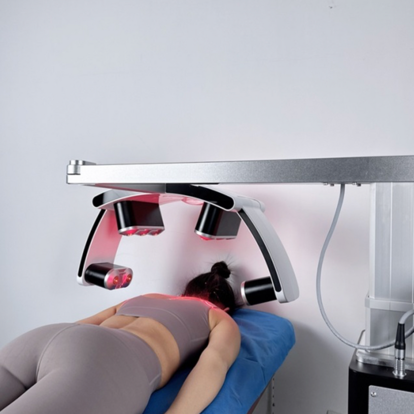 Dispozitiv de fizioterapie cu laser la rece 10D.