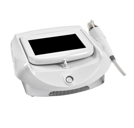 Macchina portatile a RF con Micro-aghi frazionati